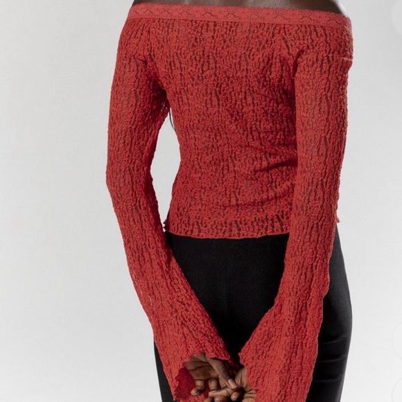 urban outfitters red lace long sleeve top - Picture 2 of 5